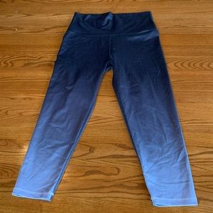 Aerie Ombré Capri Leggings